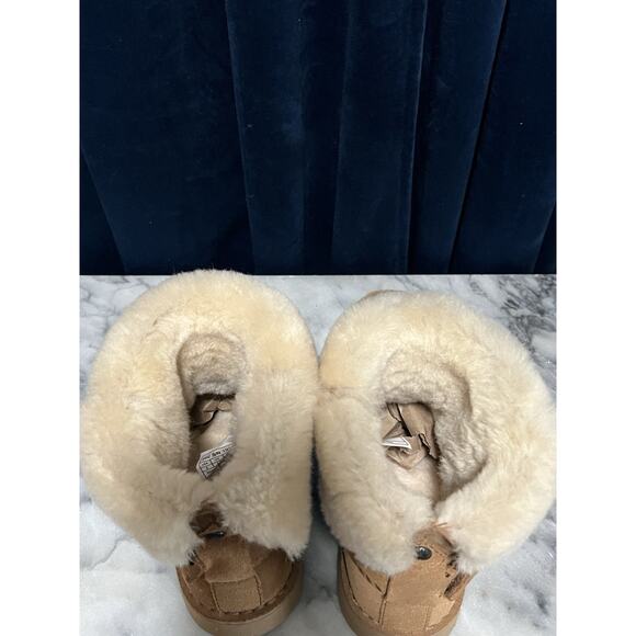 Women’s Ugg Cedric Pull-On Booties British Tan Fold Over Fur Cuff Size 6 - Picture 9 of 13